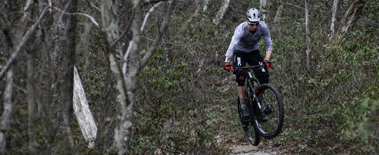 STICKER, HELMET, RED/WHITE, PR