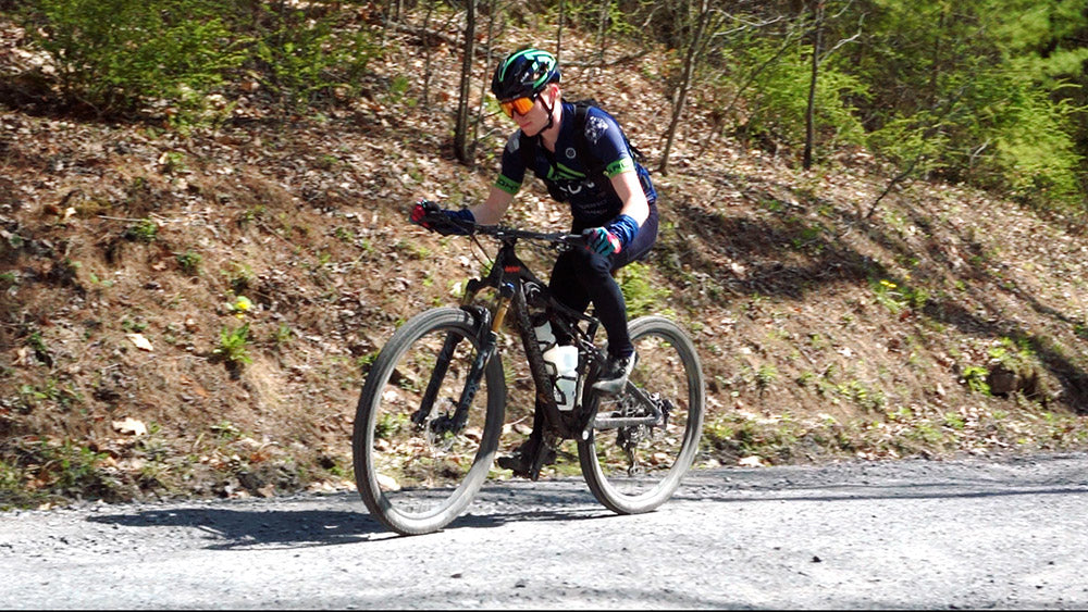 The weather can change signifcantly across 30 hours. Starting in a heavey wind breaker, Will can be seen here wearing leg warmers and his arm warmers pulled down.